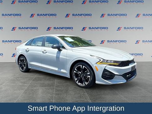 Used 2023 Kia K5 GT-Line FWD image 9