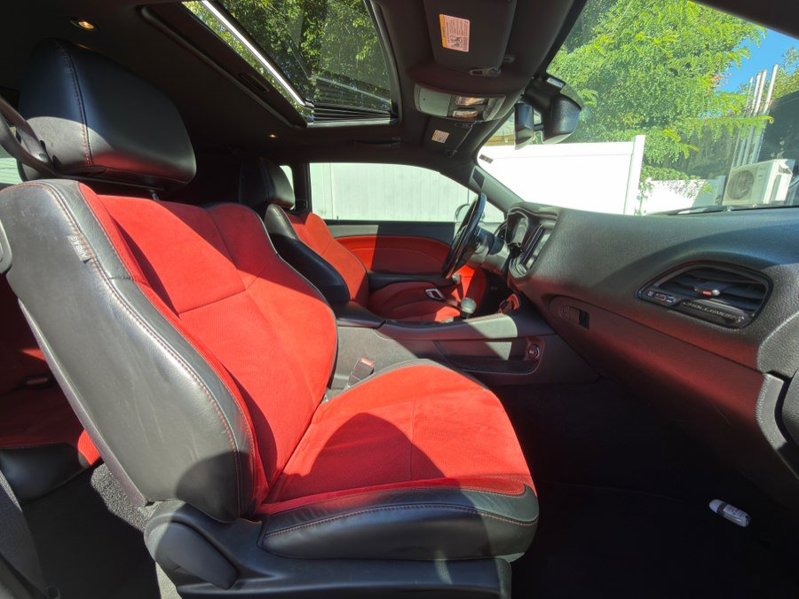 Used 2019 Dodge Challenger R/T w/ Plus Package RWD image 33