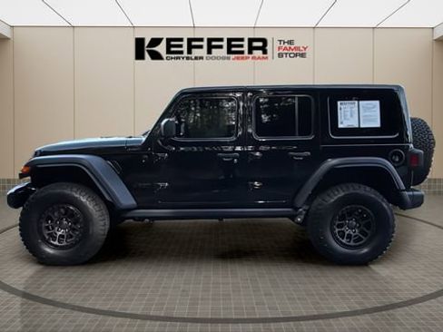 Certified 2022 Jeep Wrangler Unlimited Sport w/ Xtreme Recon 35" Tire Package image 2