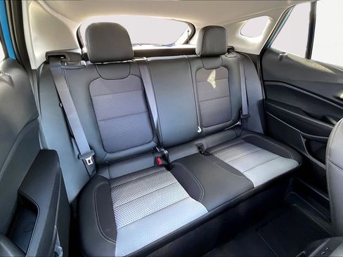 New 2026 Chevrolet Trax LT image 12