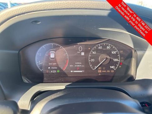 Used 2025 Honda HR-V LX image 23