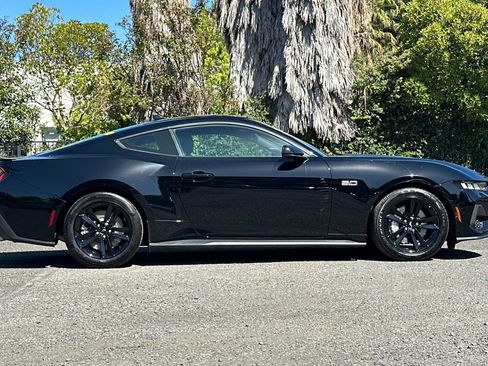 Certified 2024 Ford Mustang GT RWD image 2