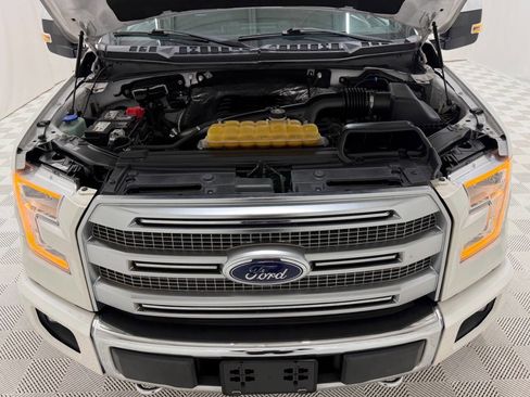 Used 2016 Ford F150 Platinum w/ Max Trailer Tow Package image 24