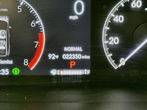 Used 2024 Honda CR-V EX image 18