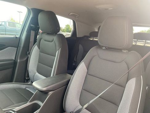 New 2026 Chevrolet TrailBlazer LT w/ Midnight Edition AWD/4WD image 11