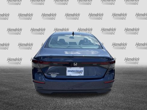 Used 2025 Honda Accord SE image 9