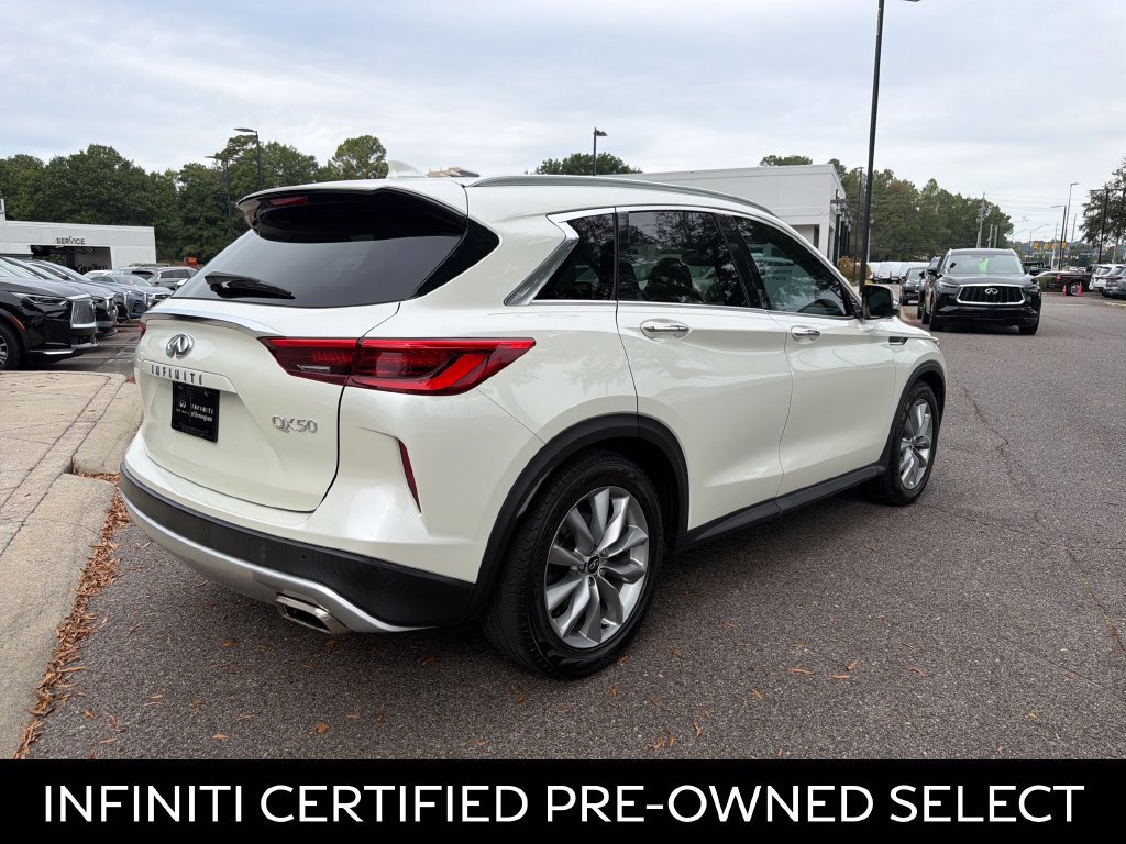 Certified 2019 INFINITI QX50 Essential FWD image 13