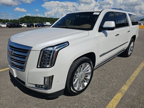 Used 2017 Cadillac Escalade ESV Platinum AWD/4WD image 1