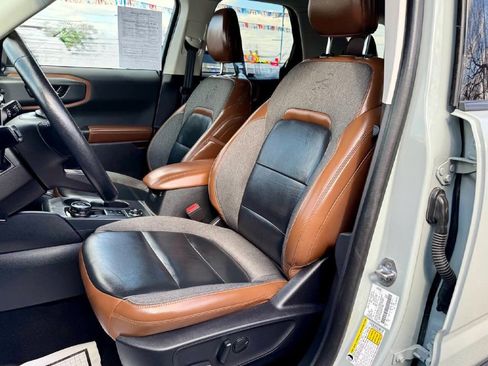 Used 2022 Ford Bronco Sport Outer Banks w/ Tech Package image 12