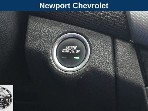 Used 2015 Chevrolet Cruze LTZ w/ Sun, Sound and Sport Package image 23