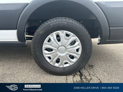 Used 2024 Ford Transit 350 XLT RWD image 13
