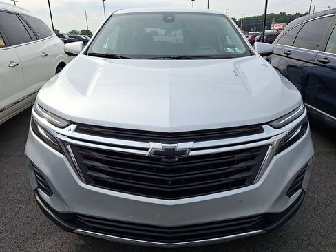 Used 2022 Chevrolet Equinox LT AWD/4WD image 2