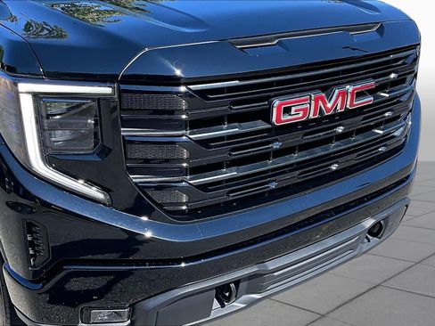 Used 2024 GMC Sierra 1500 Elevation AWD/4WD image 29