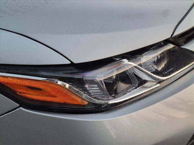 Used 2020 Toyota Camry LE FWD image 14