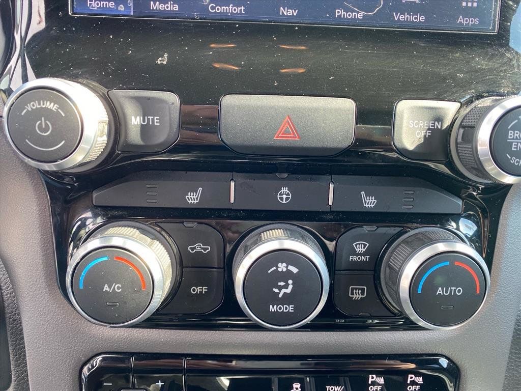 Used 2022 RAM 1500 Big Horn AWD/4WD image 15
