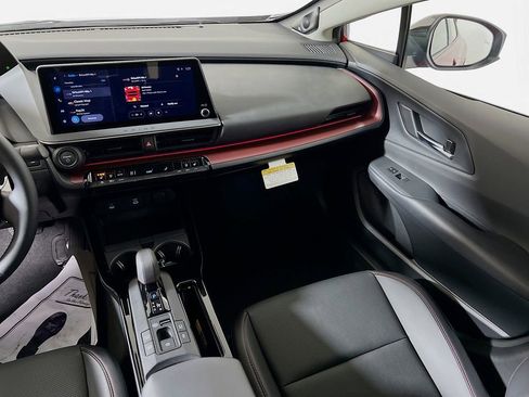 Certified 2026 Toyota Prius Plug-In Hybrid w/ Limited Premium Package FWD image 21