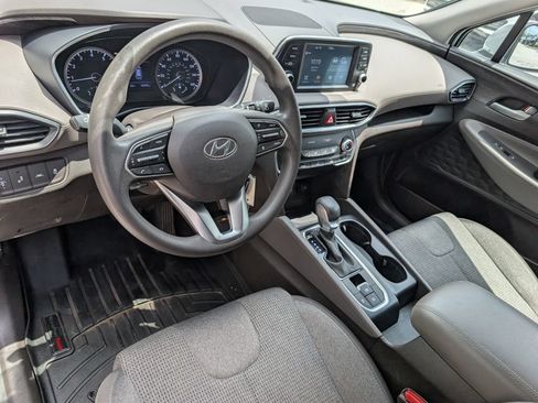 Used 2019 Hyundai Santa Fe SE FWD image 5
