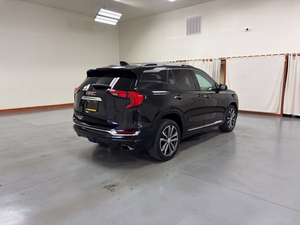 Used 2019 GMC Terrain Denali FWD image 8