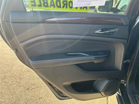 Used 2015 Cadillac SRX Luxury w/ Driver Awareness Package image 13