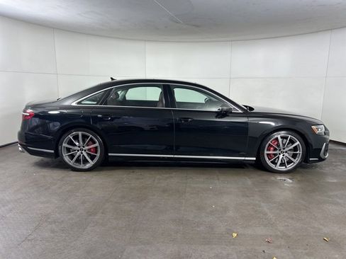 Used 2023 Audi S8 w/ S8 Comfort Plus Package image 8