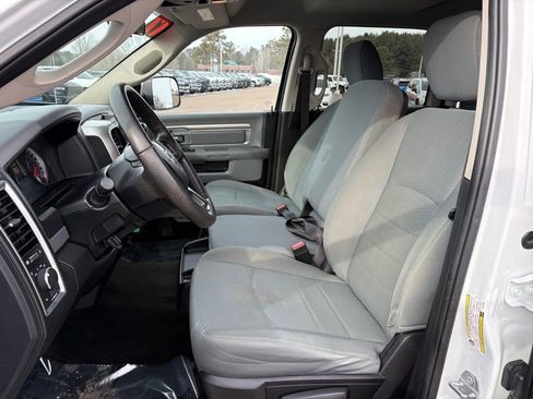 Used 2017 RAM 3500 SLT AWD/4WD image 13