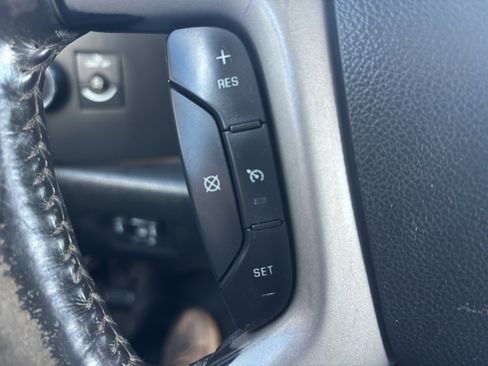 Used 2011 Chevrolet Silverado 3500 LT image 15