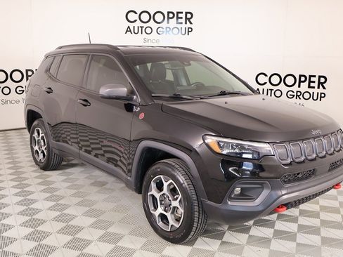 Used 2022 Jeep Compass Trailhawk w/ Trailhawk Elite Group image 1