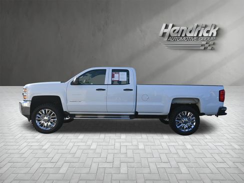 Used 2017 Chevrolet Silverado 2500 W/T RWD image 6