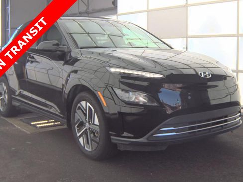 Used 2023 Hyundai Kona SE FWD image 3