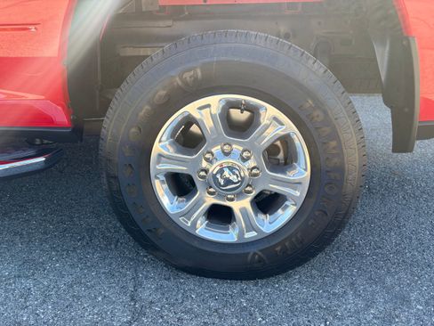 Certified 2026 RAM 2500 Big Horn AWD/4WD image 10