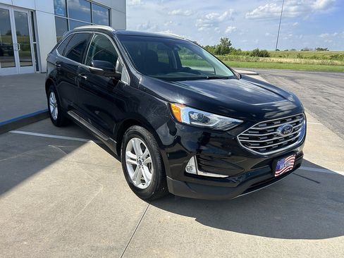 Used 2019 Ford Edge SEL AWD/4WD image 7