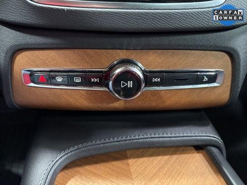 Used 2023 Volvo XC90 B6 Plus w/ Protection Package image 20