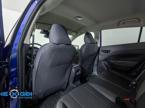 Used 2025 Subaru Crosstrek 2.0i Premium image 25