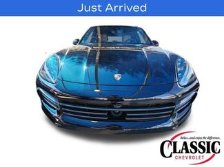 Used 2022 Porsche Cayenne Platinum Edition video 2