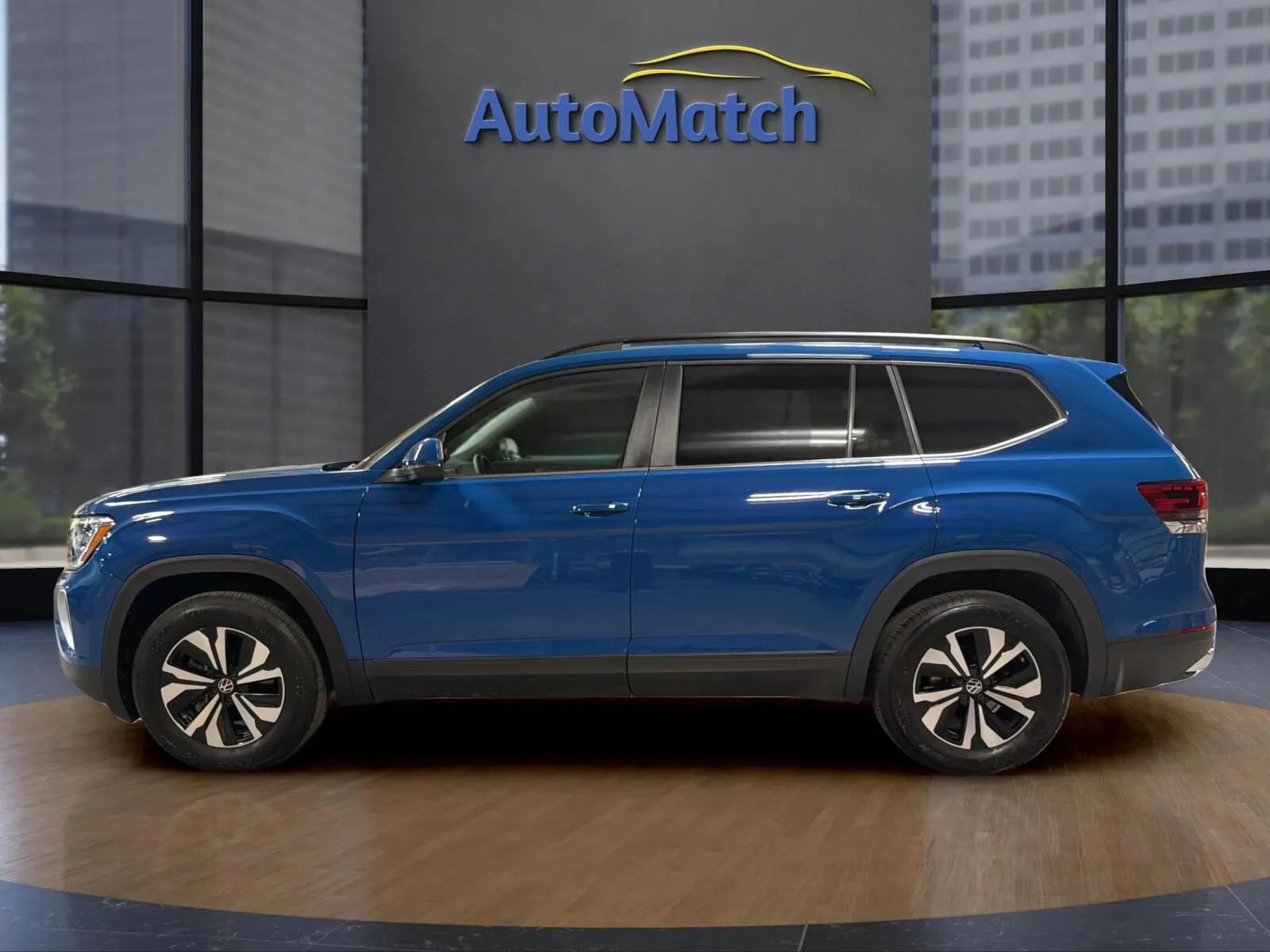 Used 2025 Volkswagen Atlas SE FWD image 6