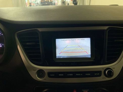 Used 2021 Hyundai Accent SE FWD image 41