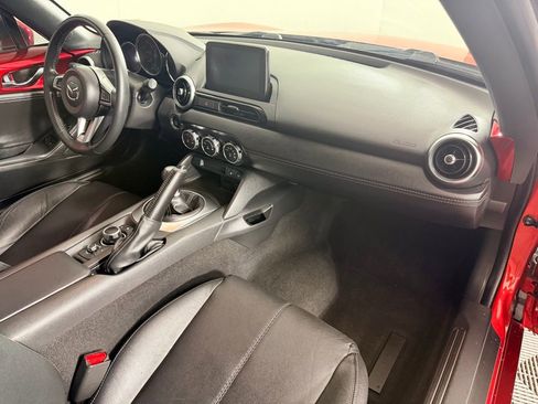 Used 2021 MAZDA MX-5 Miata Grand Touring image 27