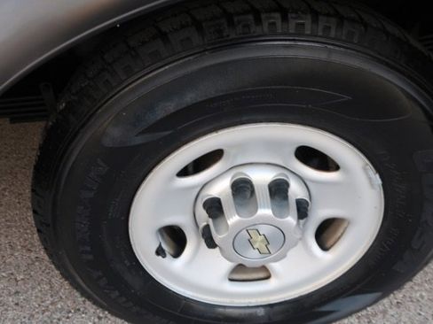 Used 2013 Chevrolet Express 3500 w/ School Bus Package image 16