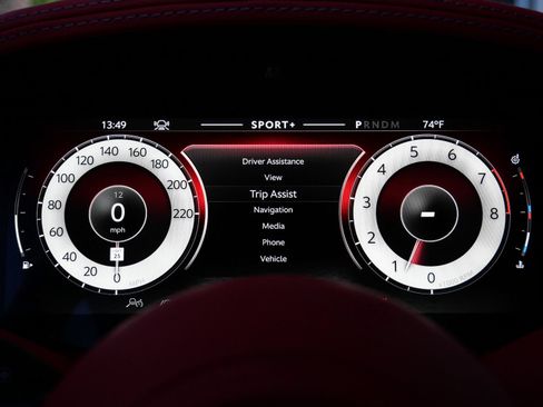 Used 2024 Aston Martin DB12 Coupe RWD image 6