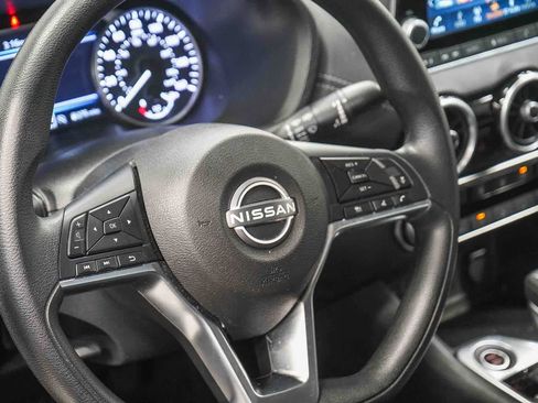 Used 2025 Nissan Sentra SV image 20