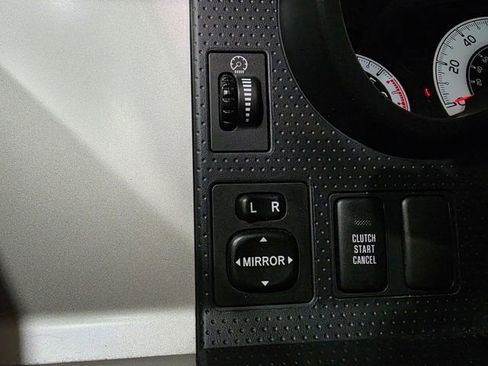 Used 2007 Toyota FJ Cruiser 4WD image 18