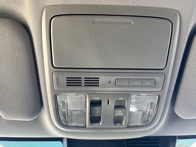 Used 2020 Honda CR-V EX-L image 31
