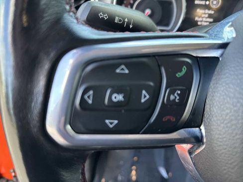 Used 2020 Jeep Gladiator Rubicon AWD/4WD image 23