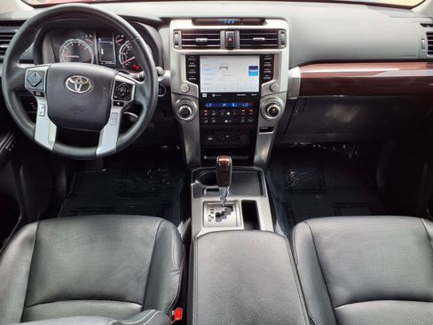 Used 2022 Toyota 4Runner Limited RWD image 4