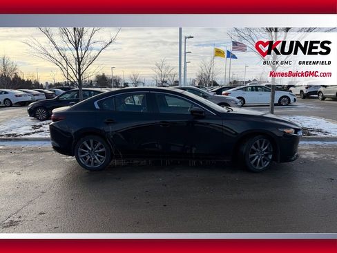 Used 2024 MAZDA MAZDA3 s image 8