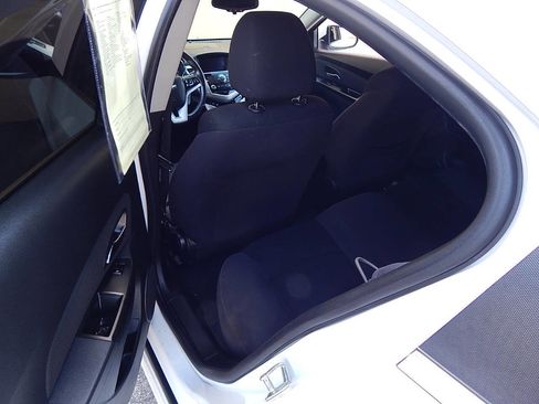 Used 2013 Chevrolet Cruze LT w/ RS Package image 15