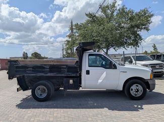 Used 2005 Ford F350 XL video 2