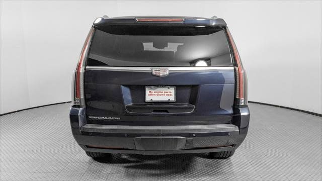Used 2019 Cadillac Escalade Platinum AWD/4WD image 7