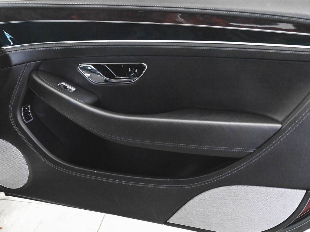 Used 2020 Bentley Continental GT AWD/4WD image 10