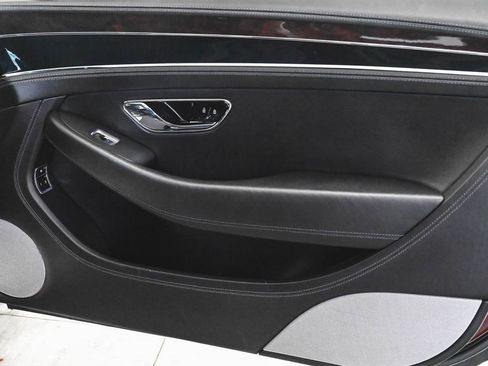 Used 2020 Bentley Continental GT AWD/4WD image 10
